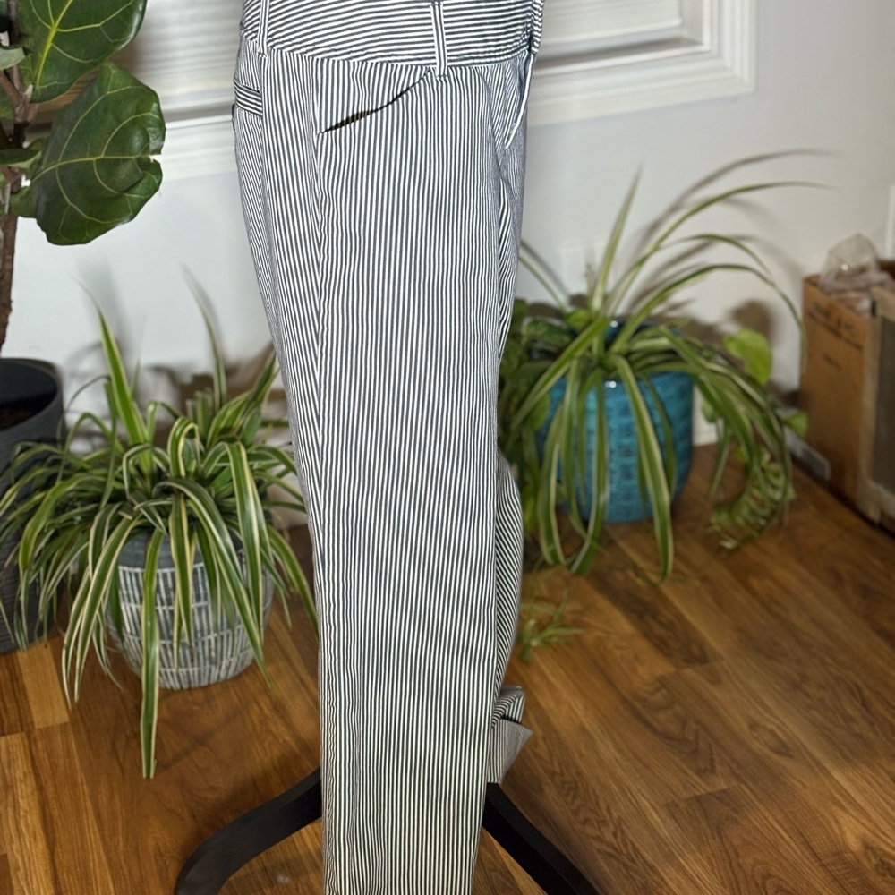 Old Navy Navy and White Striped Pants